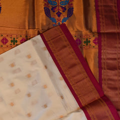 Gadwal paithani pure silk White Saree with Blouse
