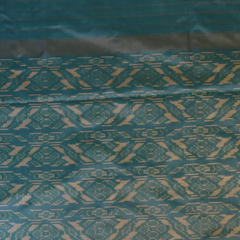 Pochampally Ikkat Ivory Saree with Blue Horizontal Lines, Gold Border, and Blouse