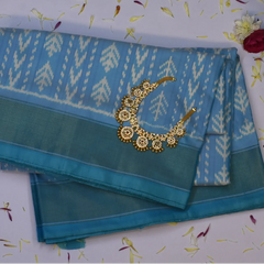 Pochampally Ikkat Sky Blue Saree with Zari Border and Blouse