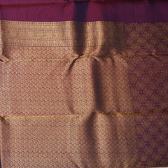 Kanchi silk magenta saree with jari boarder