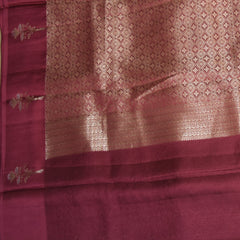 Benarasi Crepe Silk pastel maroon with flower motifs