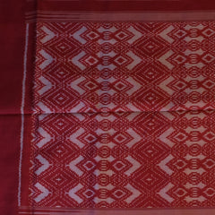 Pochampally Ikkat Ivory Saree with Temple Border and Blouse