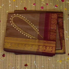 Kanchi Silk Cotton Beige Color Saree With Zari Border