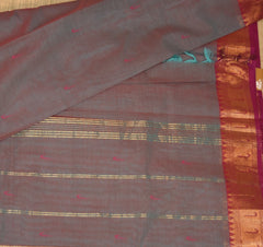 Kanchi Cotton Magenta saree with jari boarder