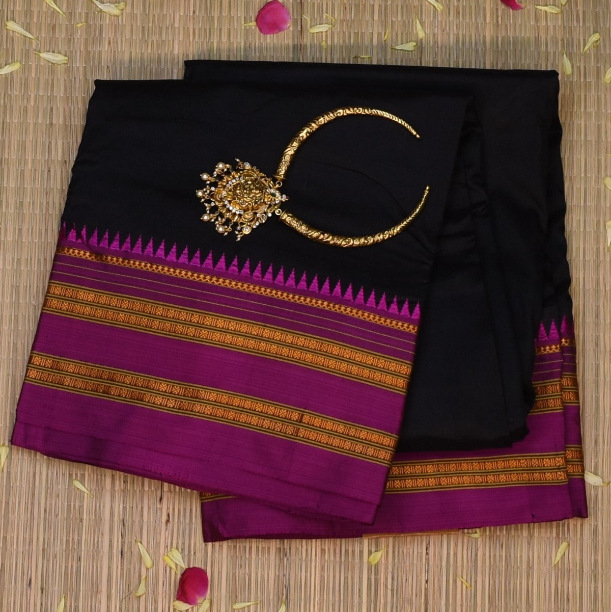 Ilkal Silk Onyx Black Saree with Blouse