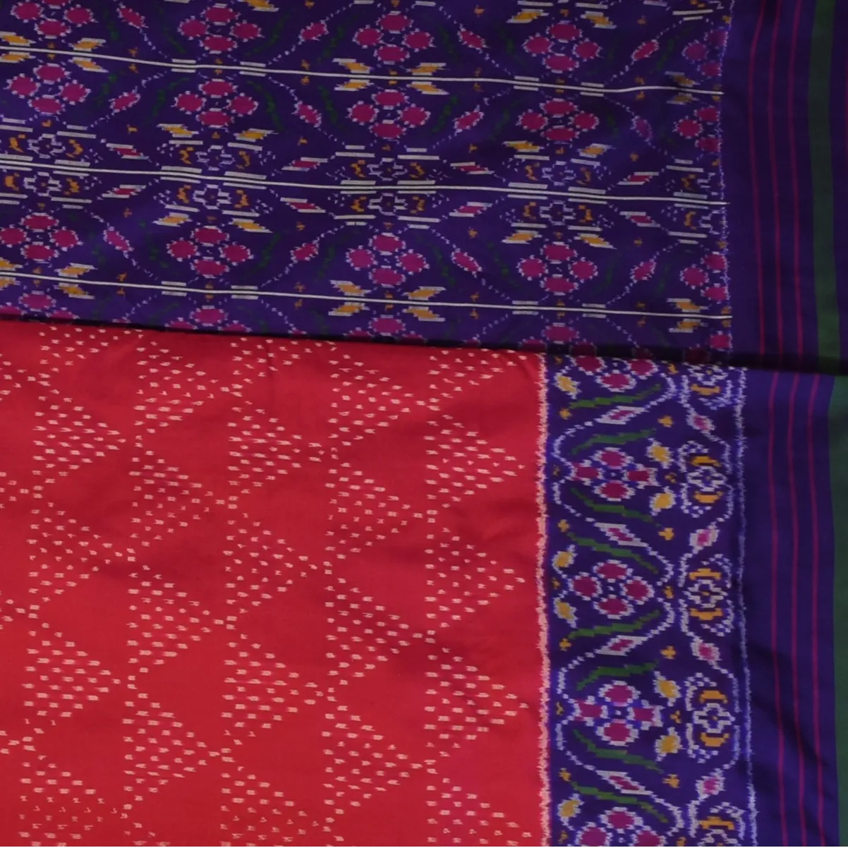 Pochampally ikkat Burgundy Saree with Blouse