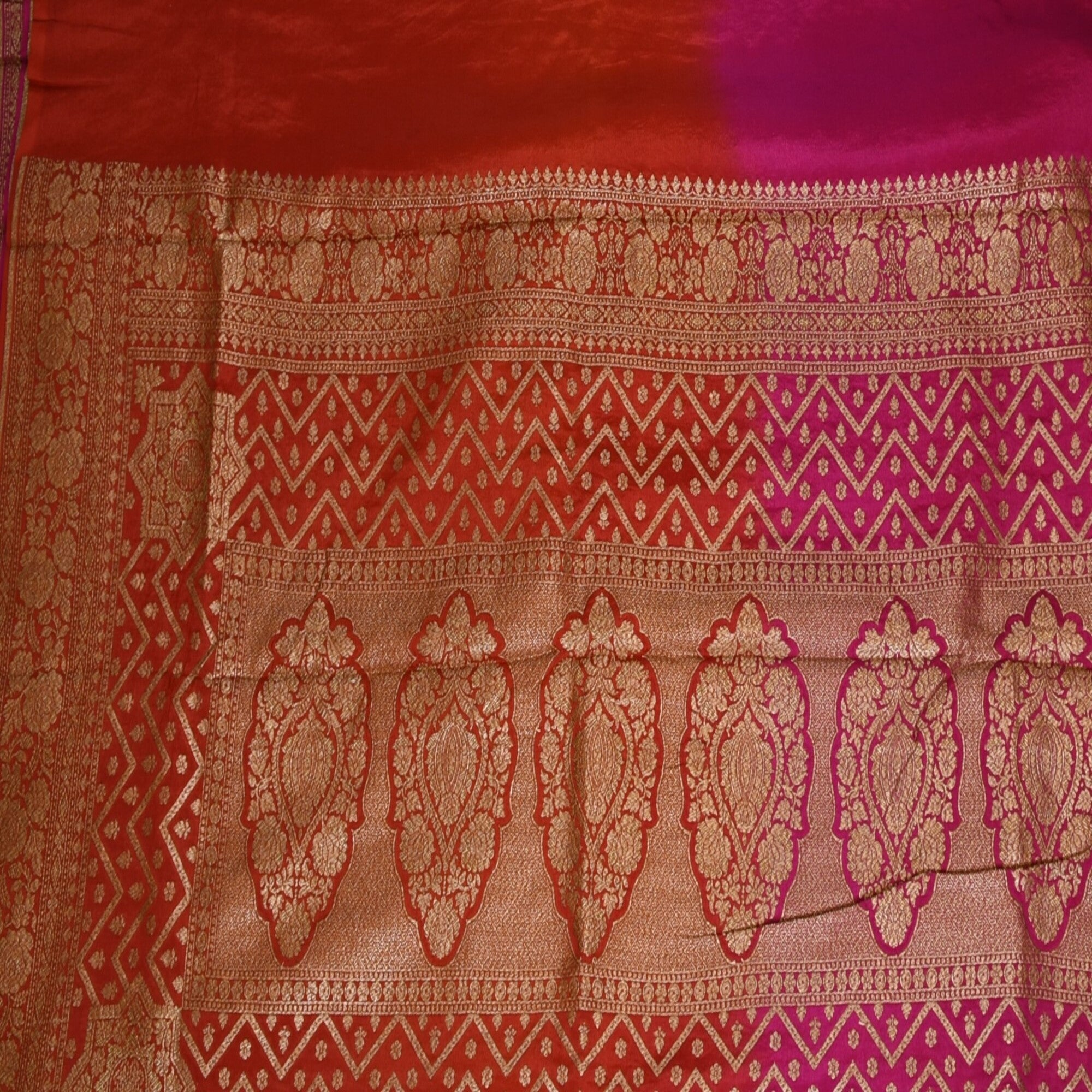 Benarasi crepe silk pink & red mix saree with jari boader