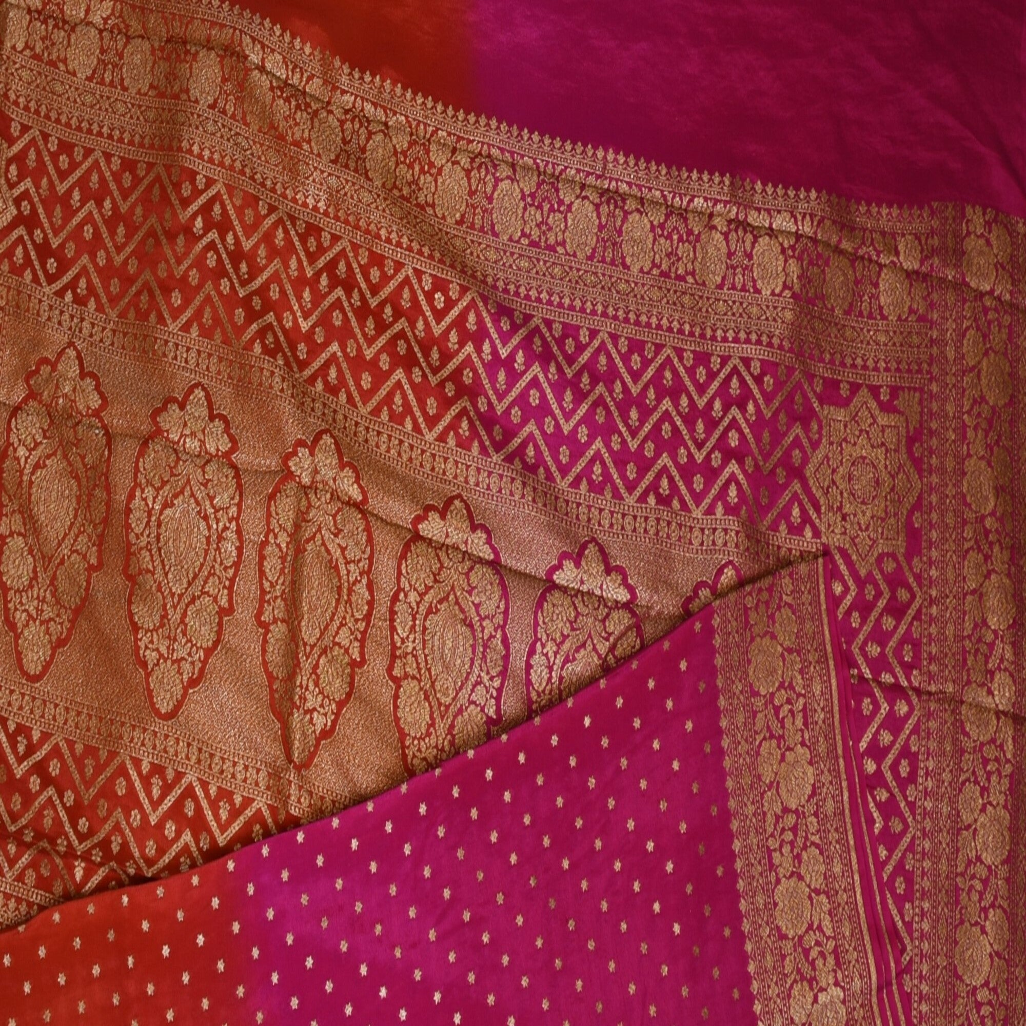 Benarasi crepe silk pink & red mix saree with jari boader