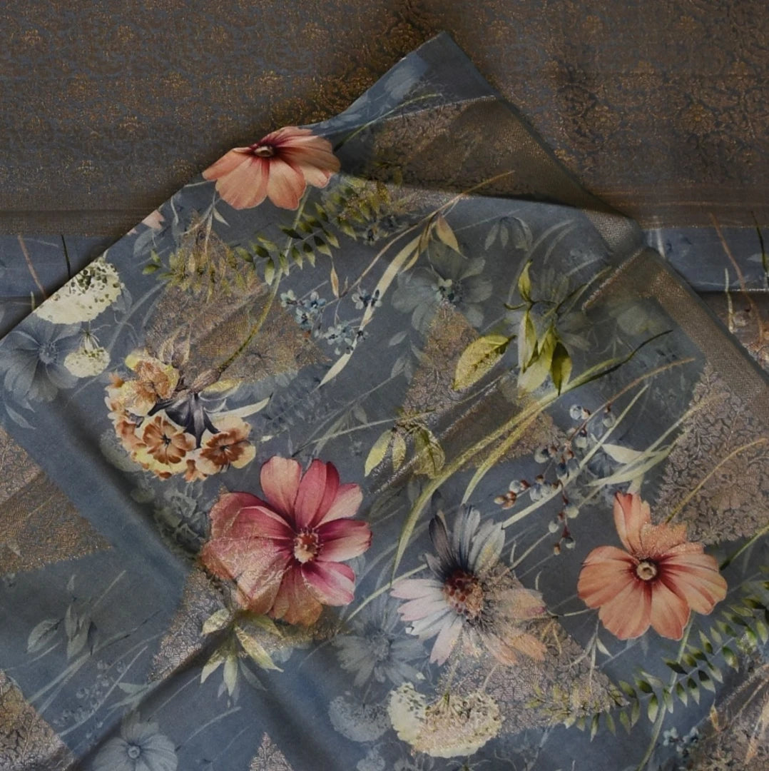 Banarasi Crepe Silk Gray Saree Jari Boarder with Blouse