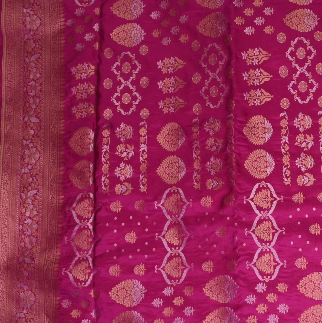 Banarasi Pink Saree With Jari Boarder with Blouse