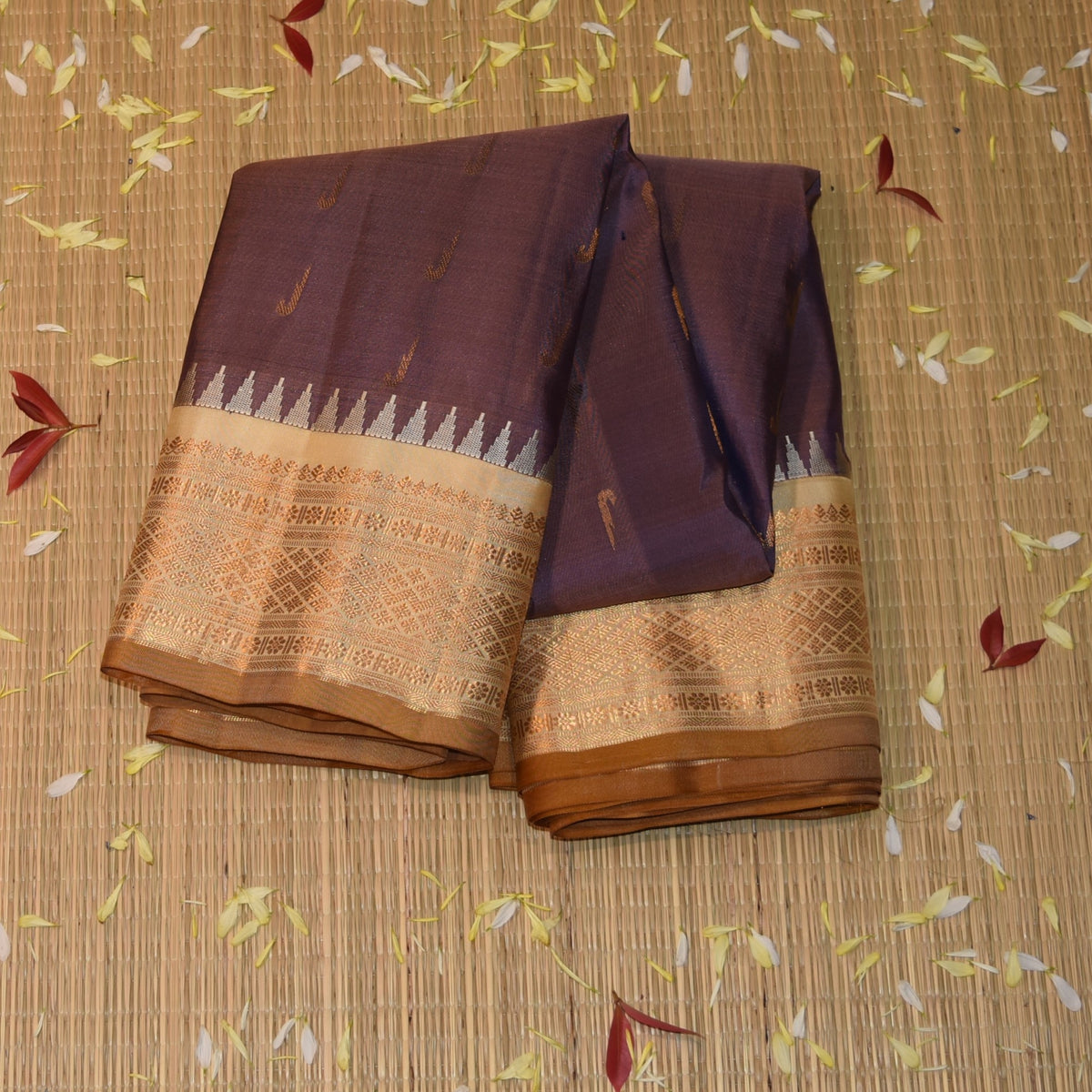 Gadwal pure silk light purple saree with jari boarder