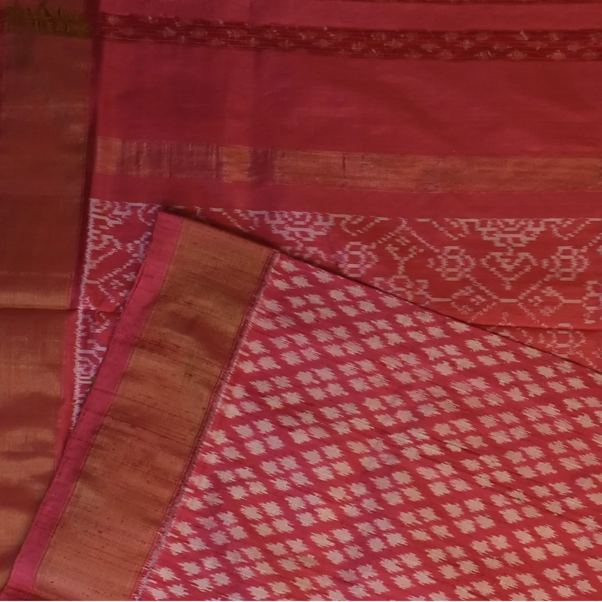 Pochampally ikkat Rosewood Saree with Blouse