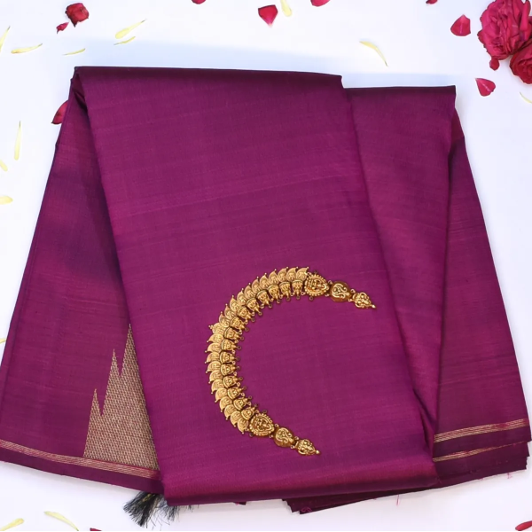 Kanchipuram Silk Deep Magenta Saree with Blouse