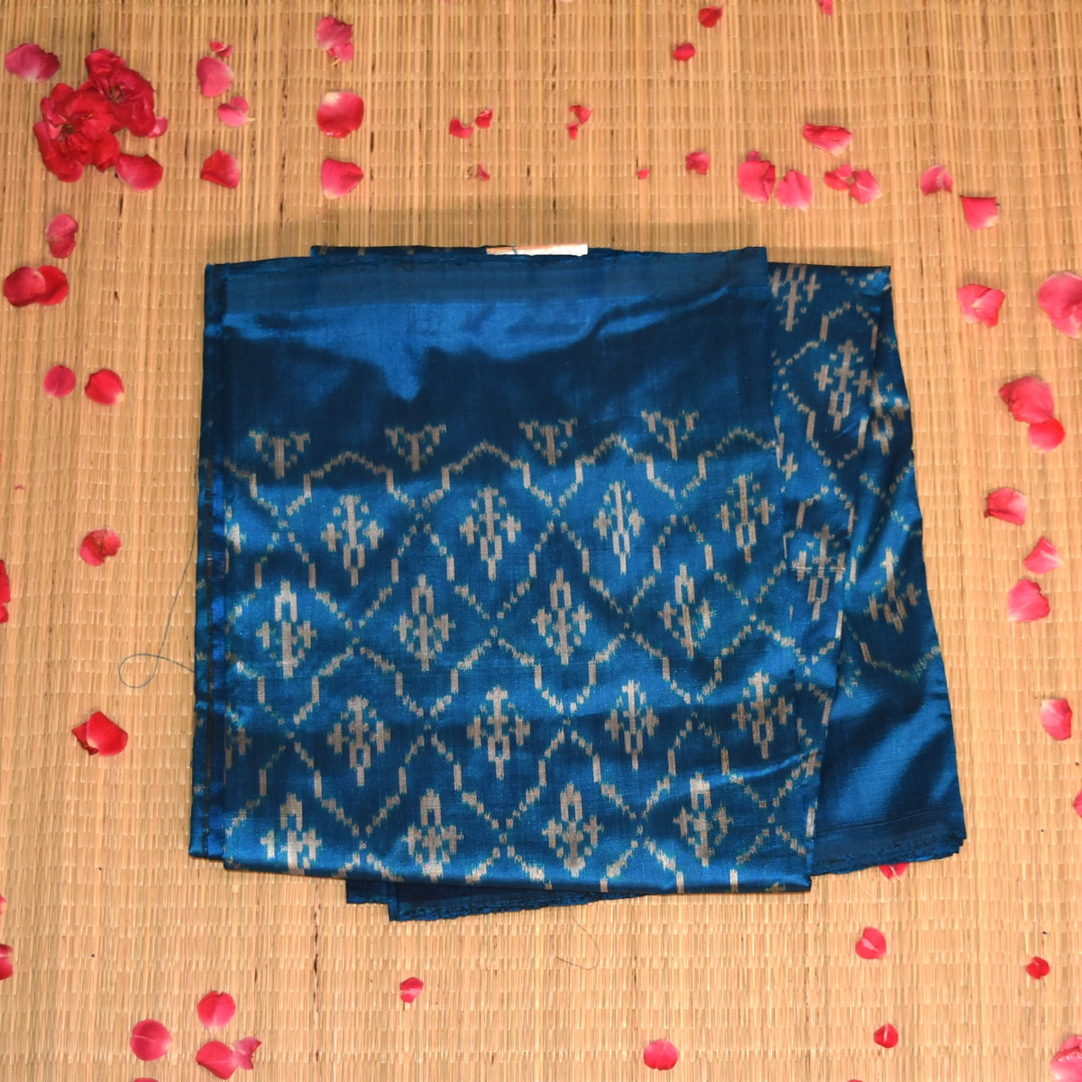 pochampally pure silk blue saree