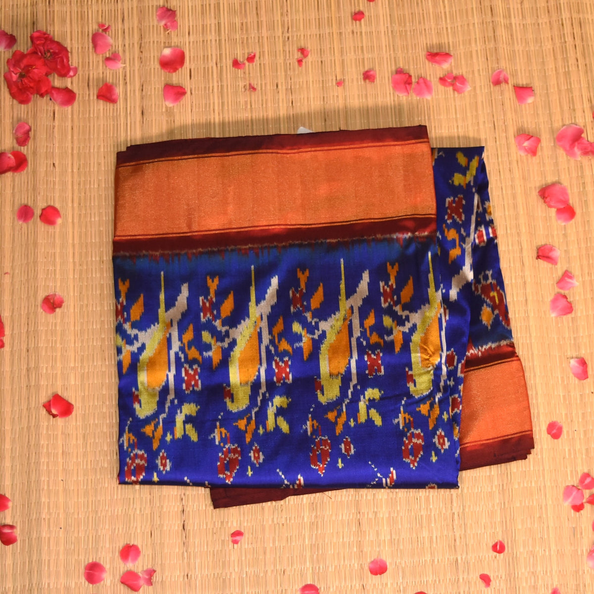 pochampally pure silk royal blue saree with jari border