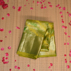 pure kanchi silk yellowish green saree with jari big boarder