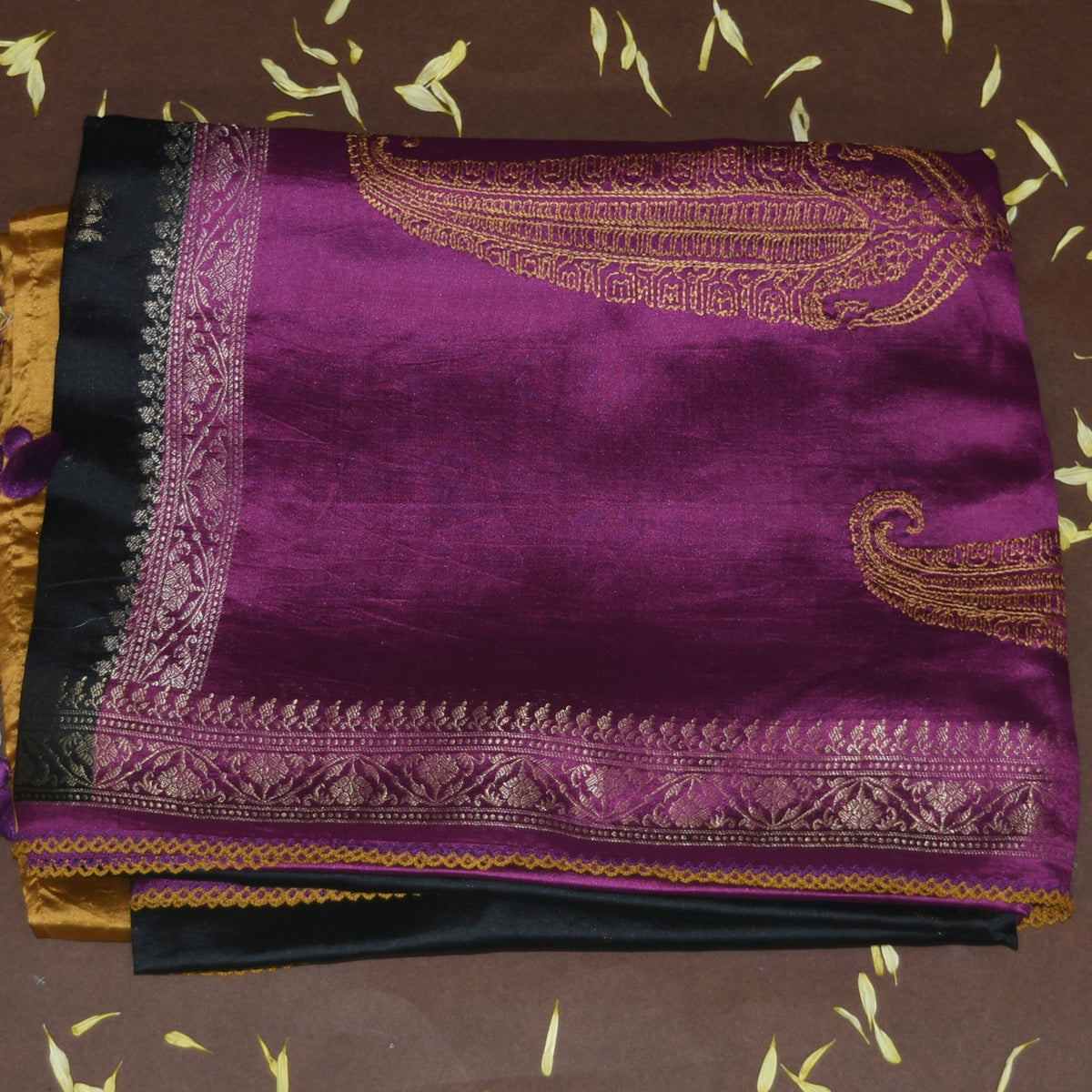 4423 pure tussur black saree with magenta pink pallu full thread work