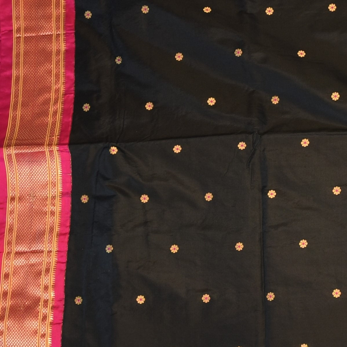 Gadwal paithani pure silk Charcoal Black Saree with Blouse