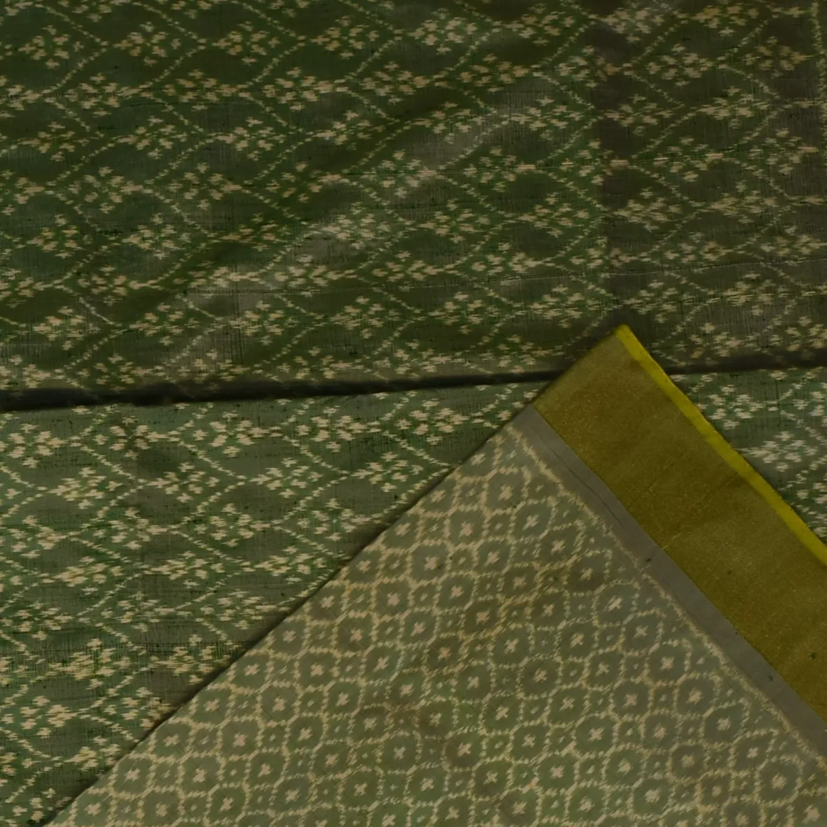 Pochampally ikkat Fern Green Saree with Blouse