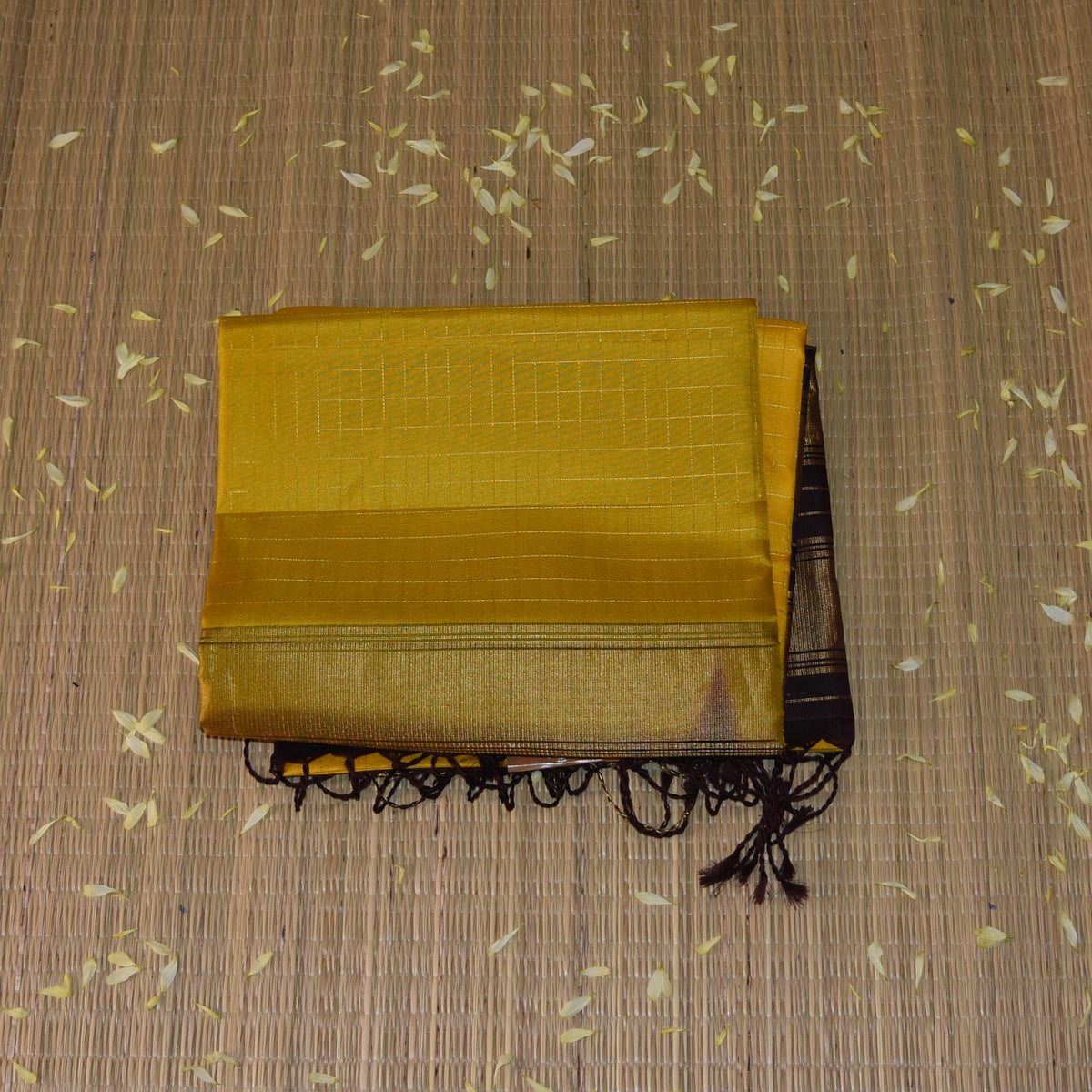kanchivaram pure silk Yellow and beige saree with jari boarder