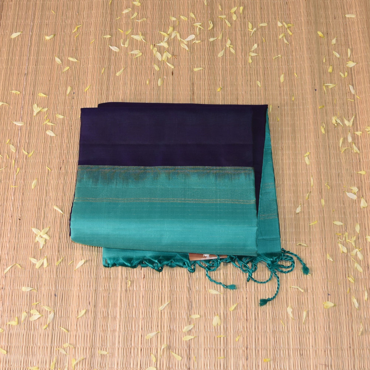Kanchivaram pure silk Navy blue saree with sky blue jari boarder