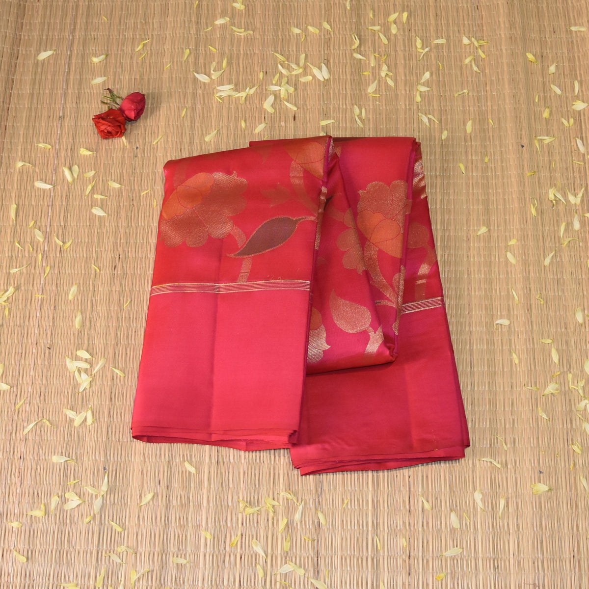 Kanchivaram pure silk pink saree with meenakari jari boarder