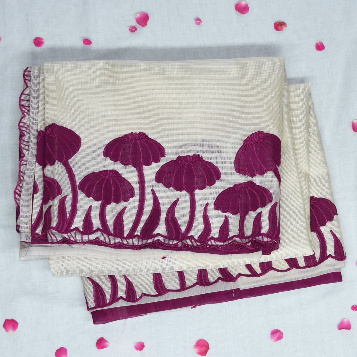 4360 cream super net saree with pink aplic work boarder